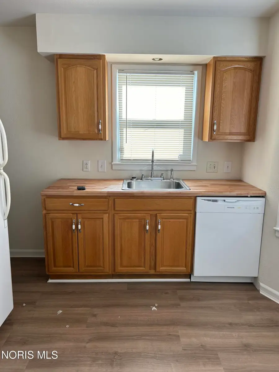 1014 Mackow Drive, Toledo, OH 43607 - #3