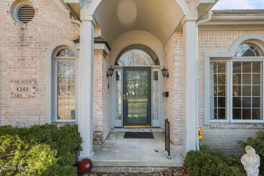 4349 Glendale Avenue, Toledo, OH 43614 - #2