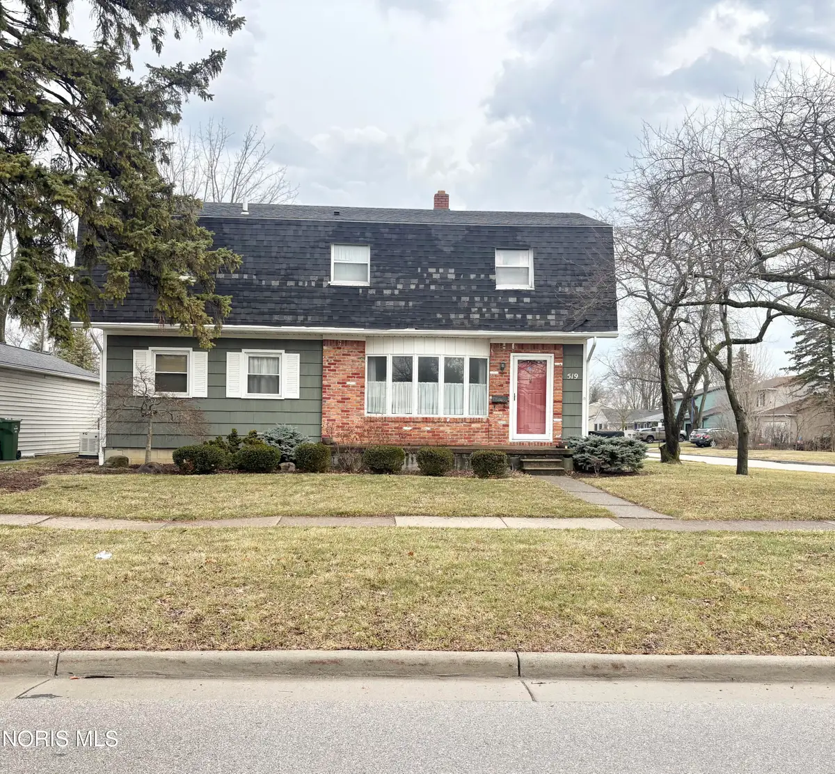 519 Sackett Street, Maumee, OH 43537 - #1