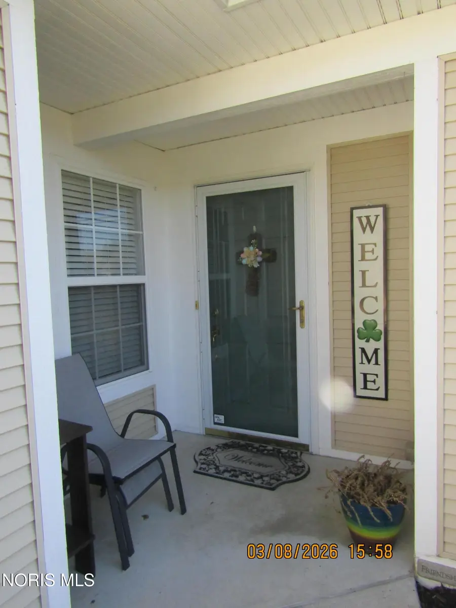 24526 Village Lane, Grand Rapids, OH 43522 - #2