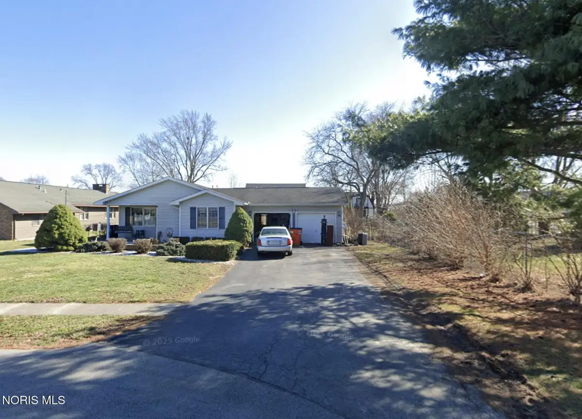 1001 Decker Avenue, Findlay, OH 45840 - #1