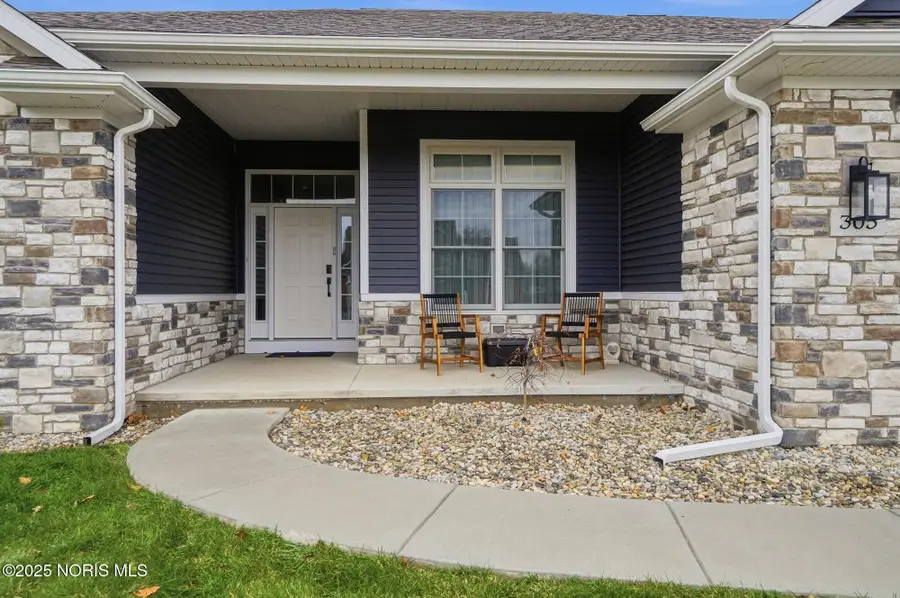 305 Ridgepoint Circle, Waterville, OH 43566 - #3