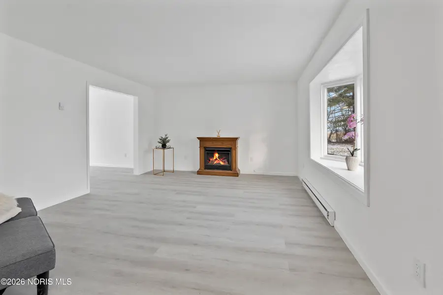 14590 Liberty Hi Road, Bowling Green, OH 43402 - #2