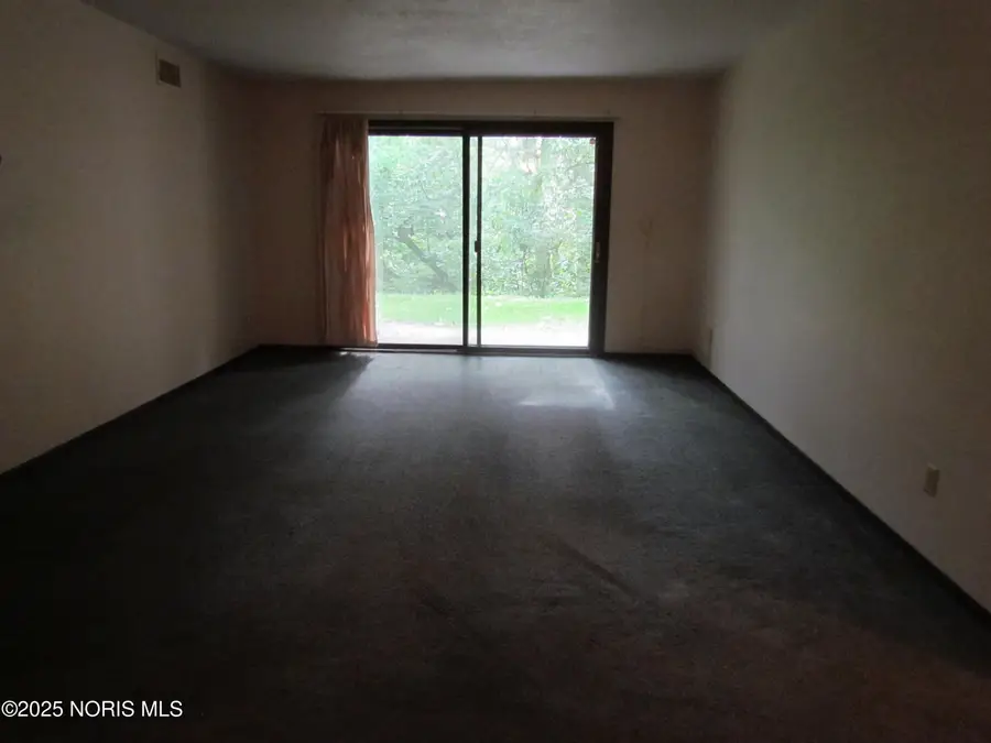 1668 Brownstone Boulevard #Apt 613, Toledo, OH 43614 - #3