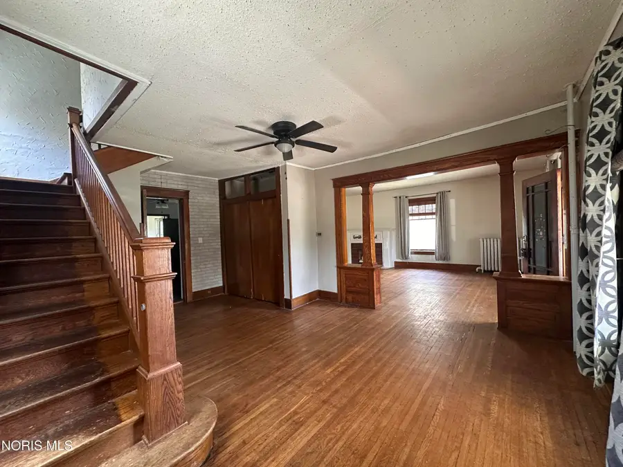 608 W Front Street, Findlay, OH 45840 - #3