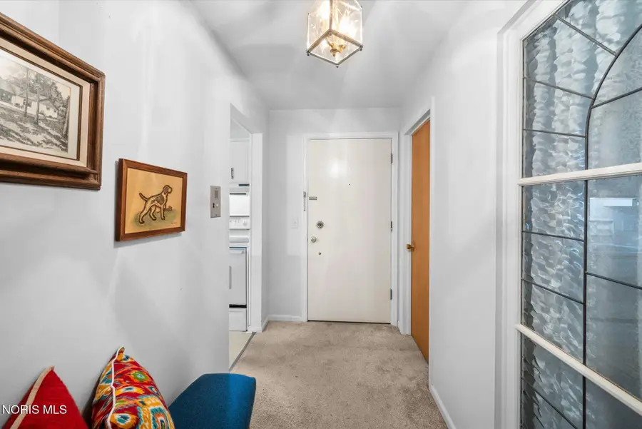 5679 Monroe Street, Sylvania, OH 43560 - #2