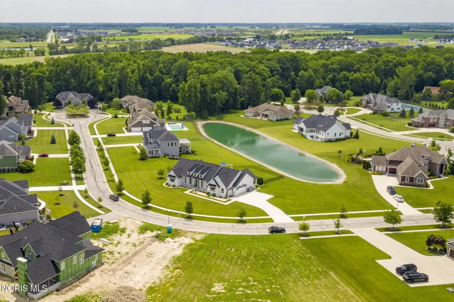 5822 Watermill Court, Monclova, OH 43542 - #2