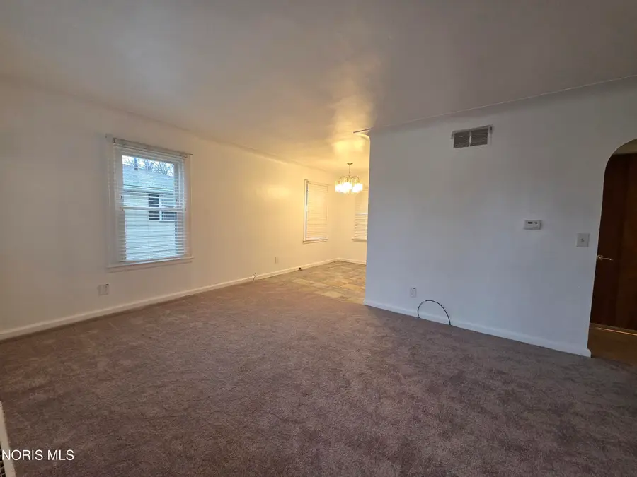 5742 Vail Avenue, Toledo, OH 43623 - #2