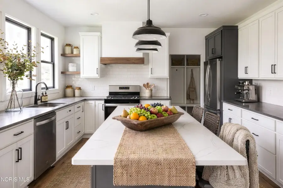 7902 Trestle Bend Road, Monclova, OH 43542 - #3