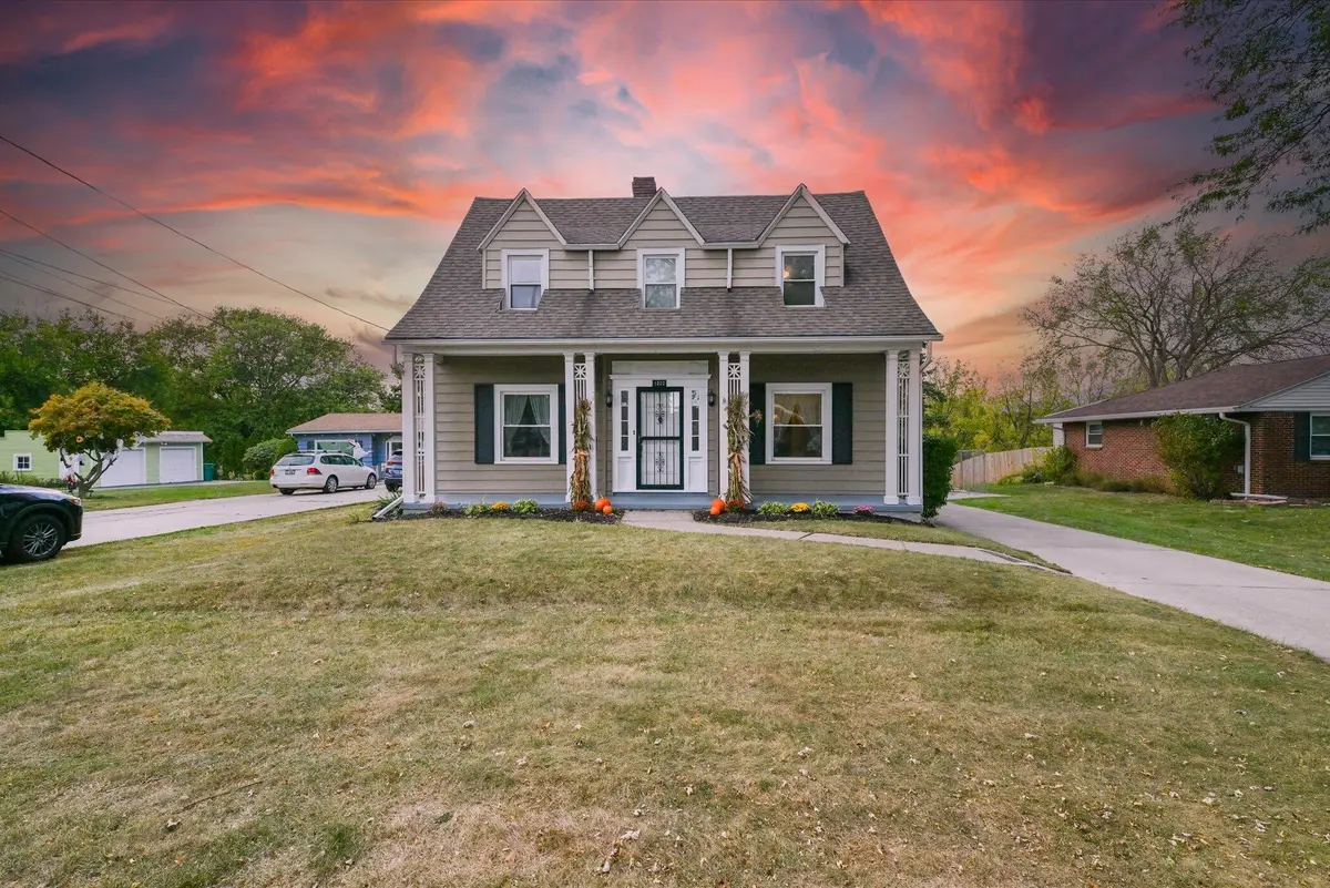 1022 Dixie Highway, Rossford, OH 43460 - #1