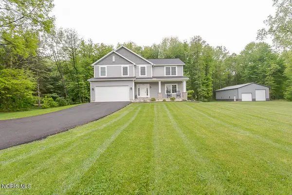 1709 Township Rd Ef, Swanton, OH 43558