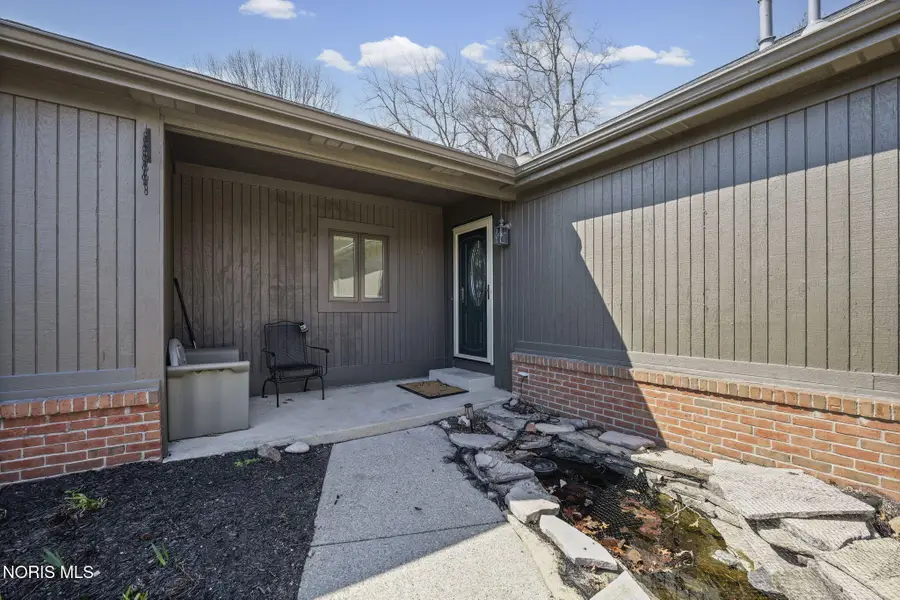 1 Abbey Road, Perrysburg, OH 43551 - #2