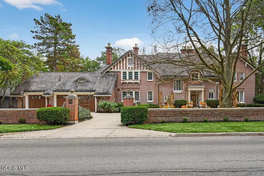 4215 River Road, Toledo, OH 43614 - #3