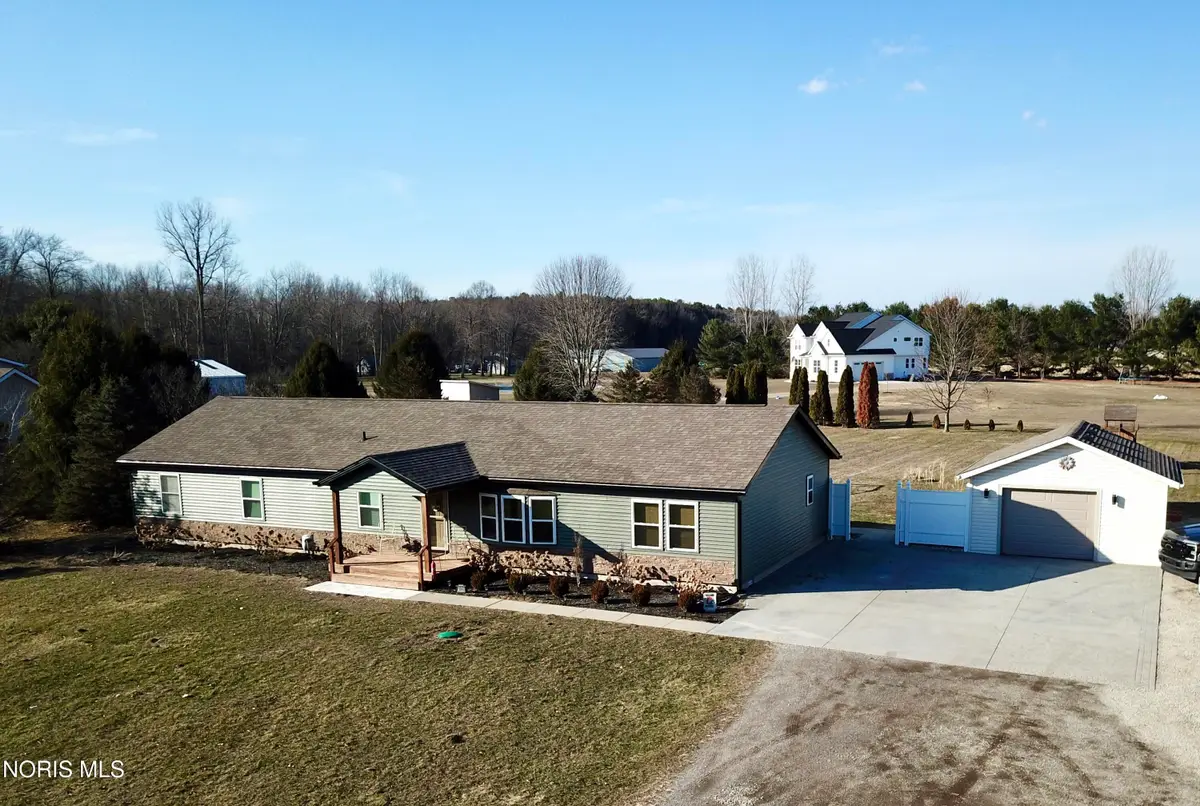 11860 Waterville Swanton Road, Whitehouse, OH 43571 - #1