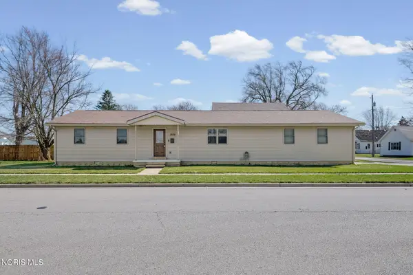 1032 Adams Street, Findlay, OH 45840