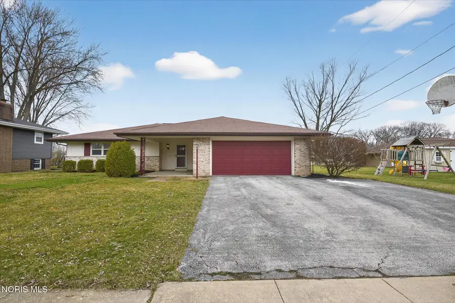 3105 Crosshill Drive, Findlay, OH 45840 - #2