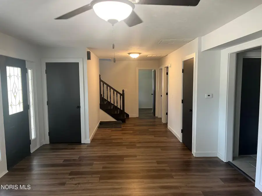 611 Greenfield Drive, Maumee, OH 43537 - #3