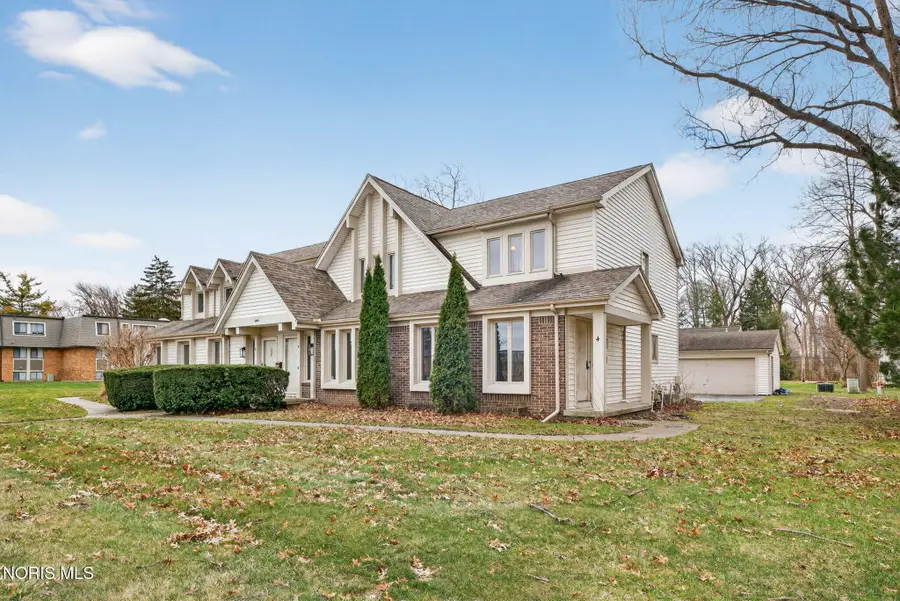 5409 Westcastle Drive, Toledo, OH 43615 - #2