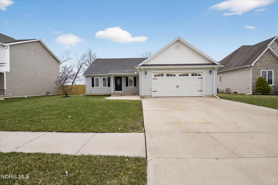 1720 Wexford Drive, Bowling Green, OH 43402 - #2