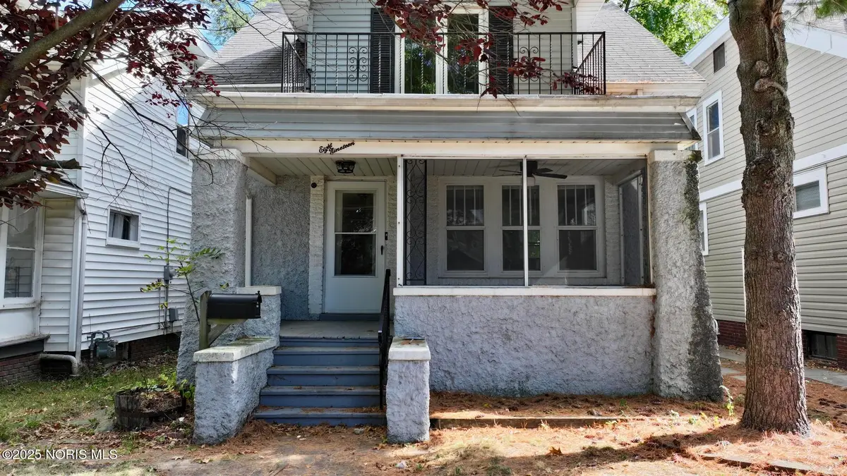 819 Geneva Avenue, Toledo, OH 43609 - #1