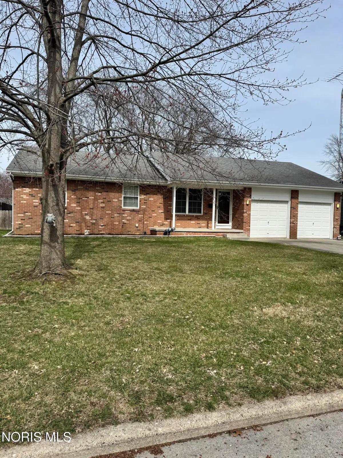 42 N Melody Lane, Waterville, OH 43566 - #1