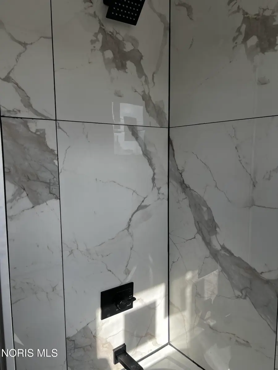 1832 Marne Avenue, Toledo, OH 43613 - #3