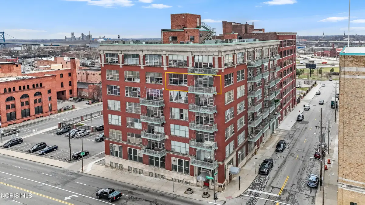 745 Washington Street, Toledo, OH 43604 - #1