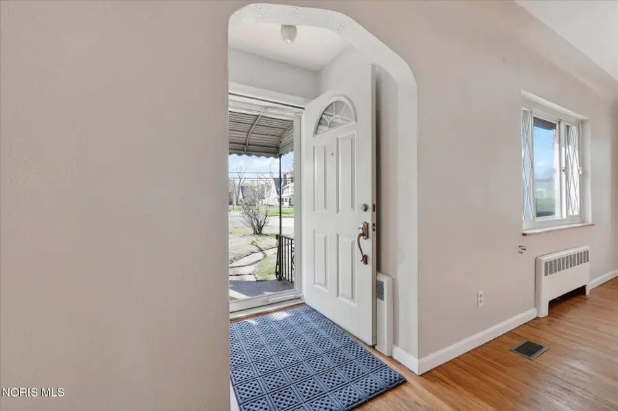 2430 Secor Road, Toledo, OH 43606 - #3