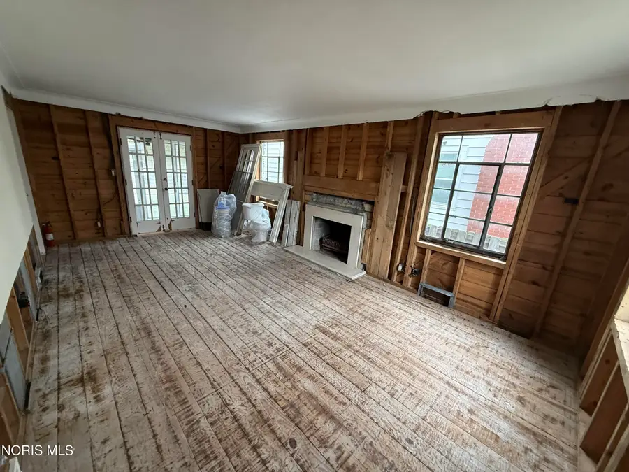 2701 Gunckel Boulevard, Toledo, OH 43606 - #2