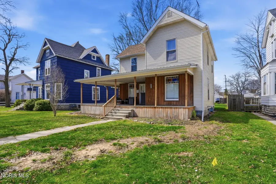 911 N Main Street, Fostoria, OH 44830 - #2