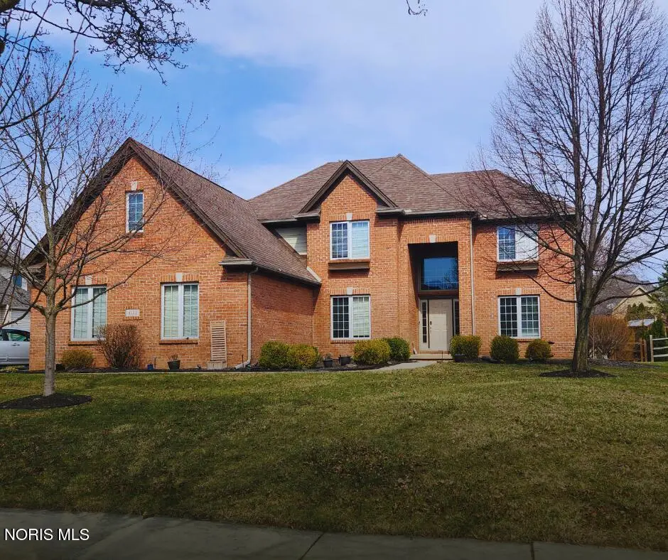 8122 N Bridge Way, Maumee, OH 43537 - #1