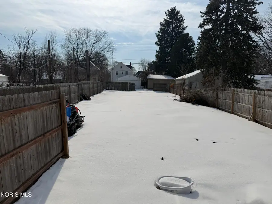 1031 Prospect Avenue, Toledo, OH 43606 - #3