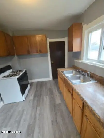 3449 Brigham Street, Toledo, OH 43608 - #2