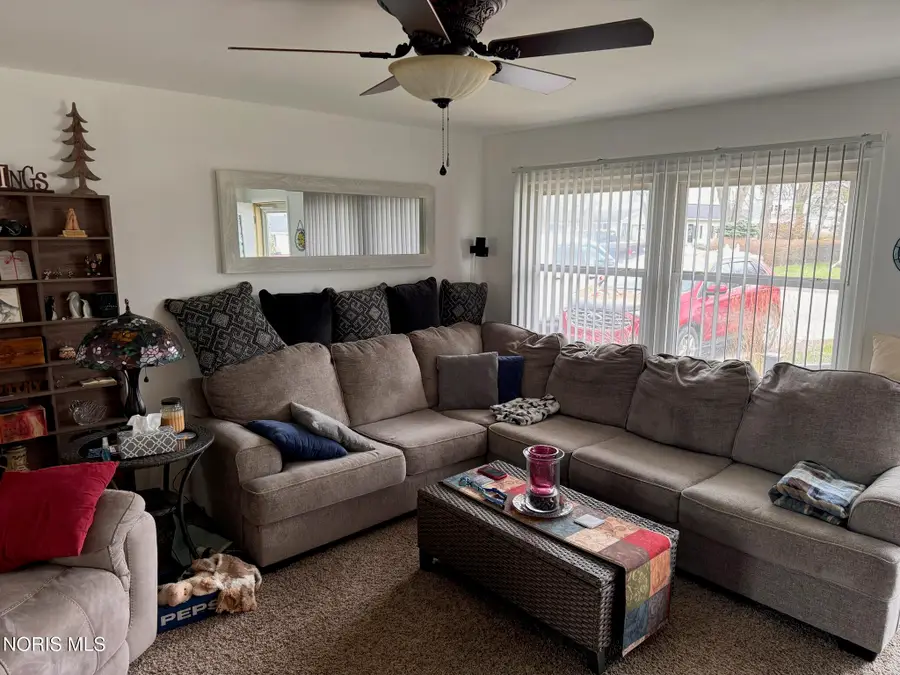 526 S Myers Street, Bryan, OH 43506 - #3