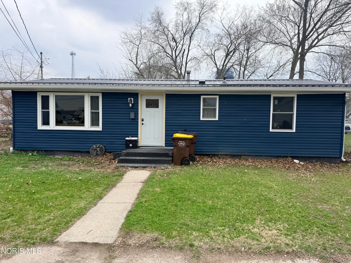 623 S Pleasant Street, Montpelier, OH 43543 - #1