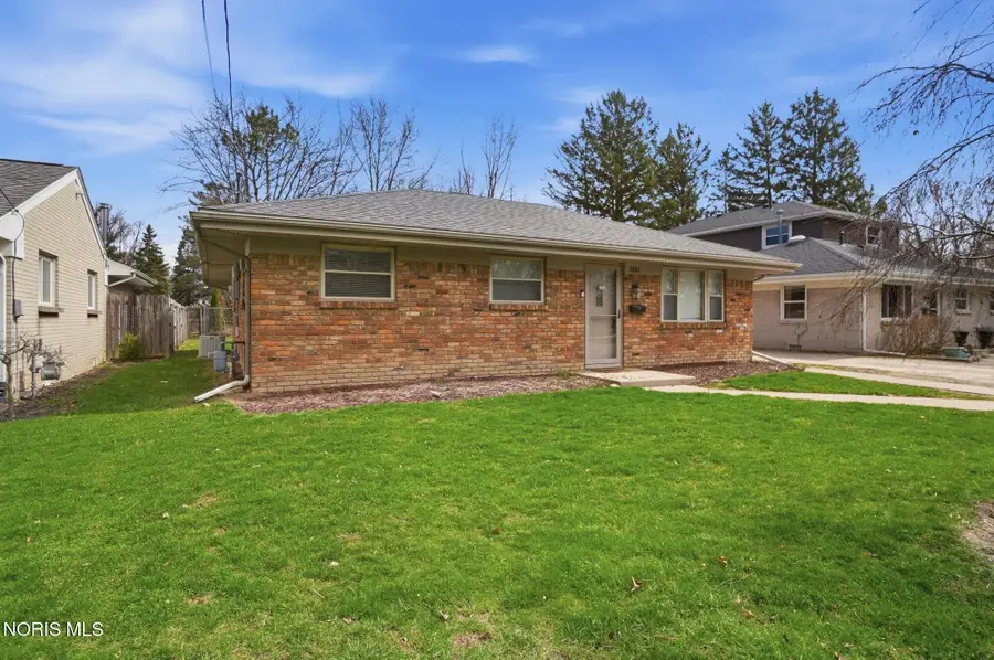 1001 Pine Street, Perrysburg, OH 43551 - #2