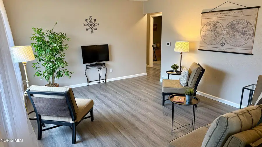 5043 Barton Place, Sylvania, OH 43560 - #3