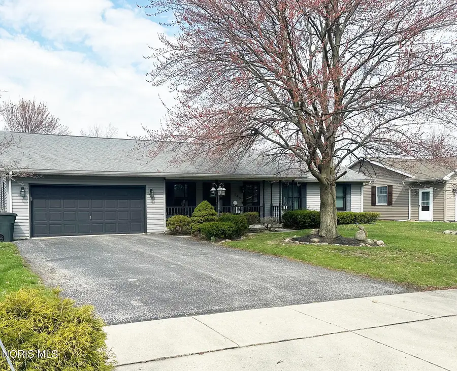 340 Hillshafer Drive, Findlay, OH 45840 - #2
