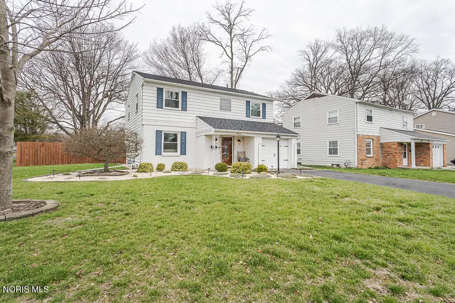 3212 Lambert Drive, Toledo, OH 43613 - #2