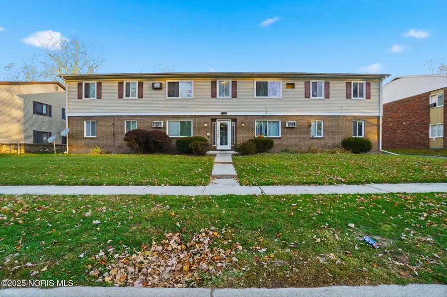 1550 Brooke Park Drive, Toledo, OH 43612 - #2