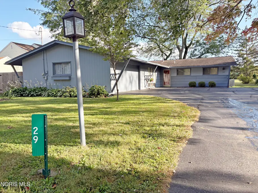 29 Darlyn Drive, Bowling Green, OH 43402 - #2