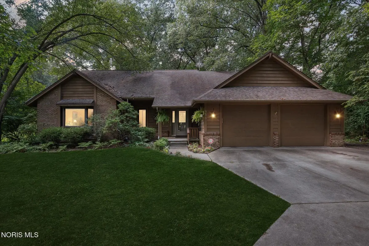 6155 Cross Trails Road, Sylvania, OH 43560 - #1