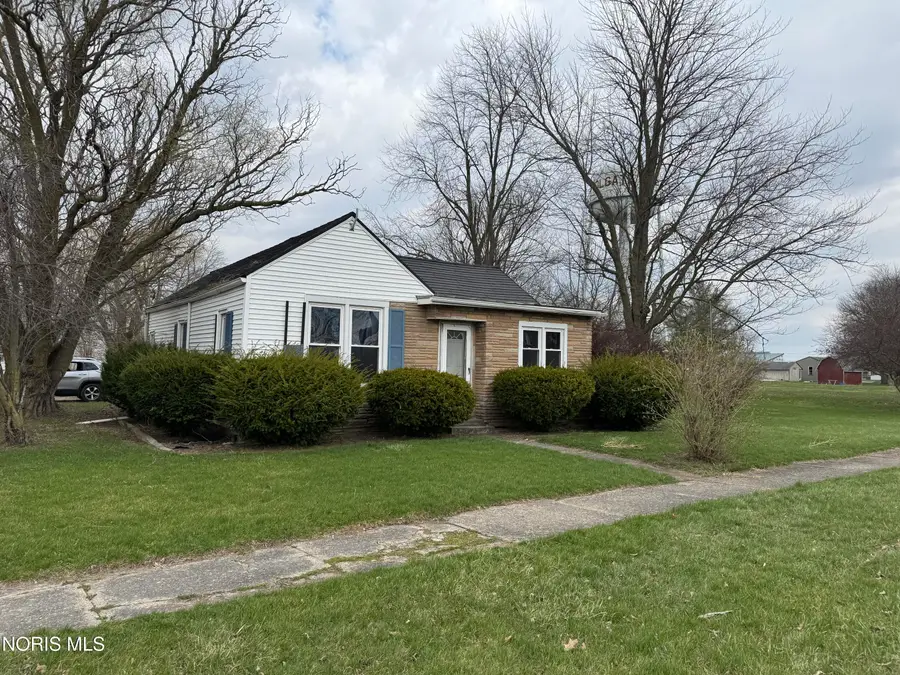 416 Railway Avenue, Holgate, OH 43527 - #2