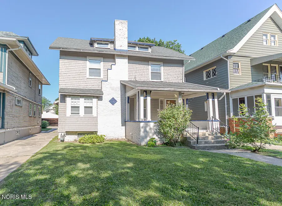 2639 Scottwood Avenue, Toledo, OH 43610 - #2