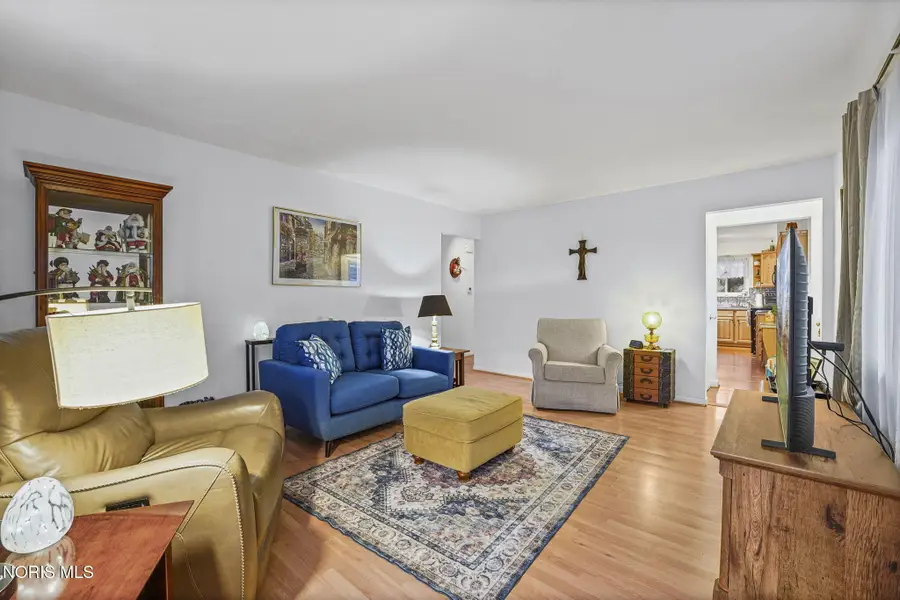 3933 Darewood Drive, Toledo, OH 43623 - #2