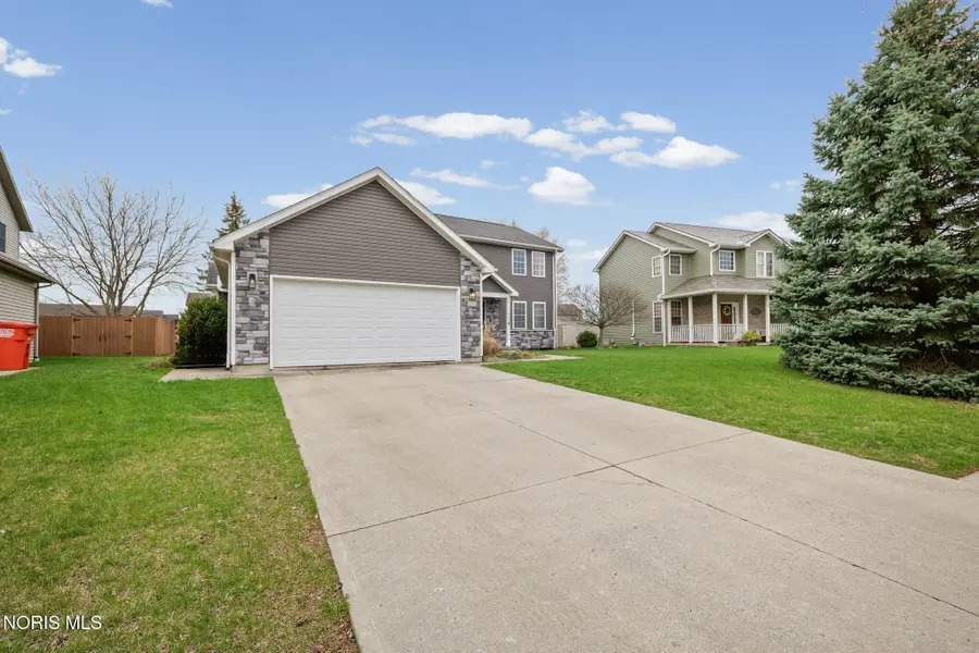 1463 Misty Oaks Drive, Findlay, OH 45840 - #2
