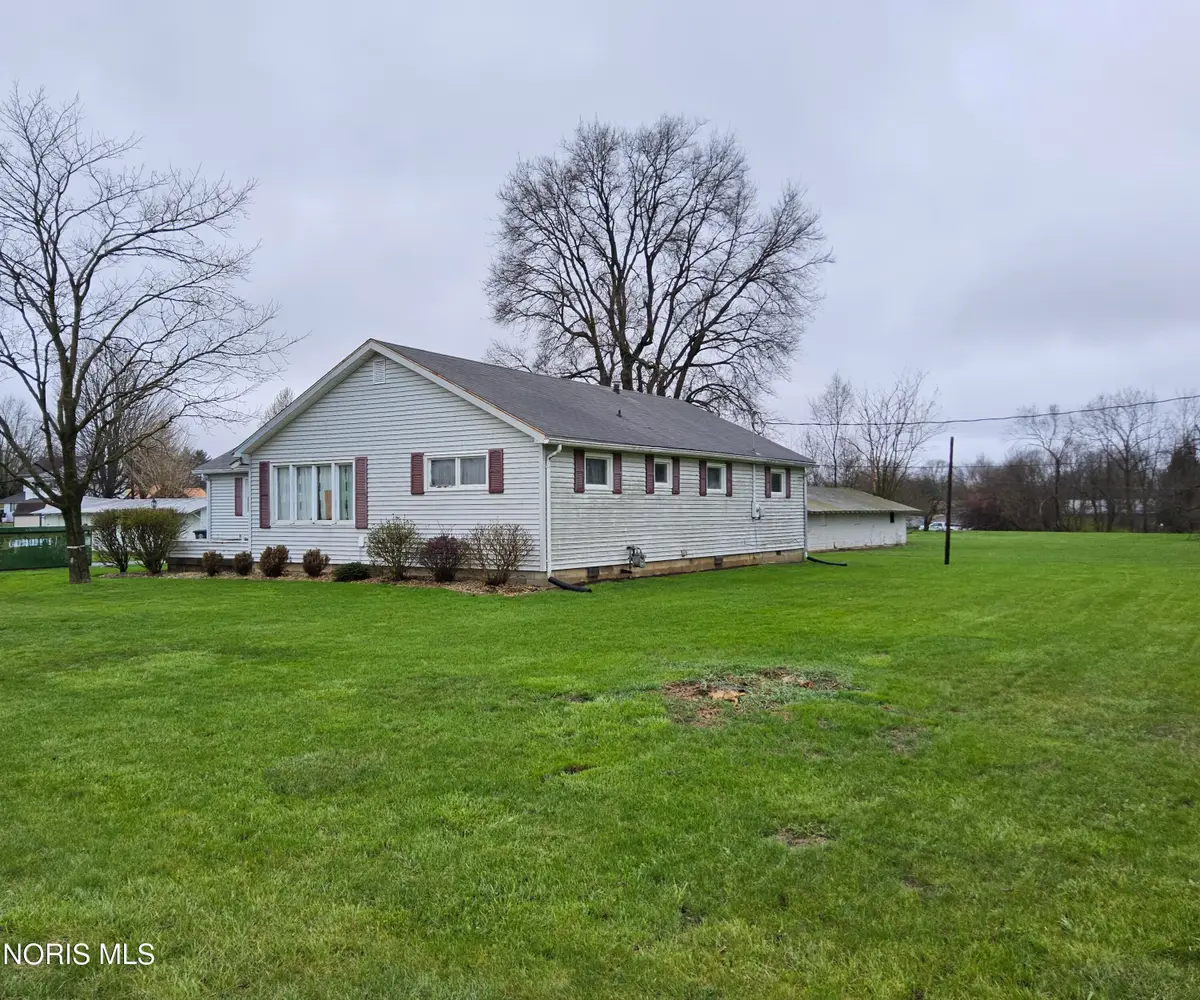 112 Evergreen Lane, Upper Sandusky, OH 43351 - #1