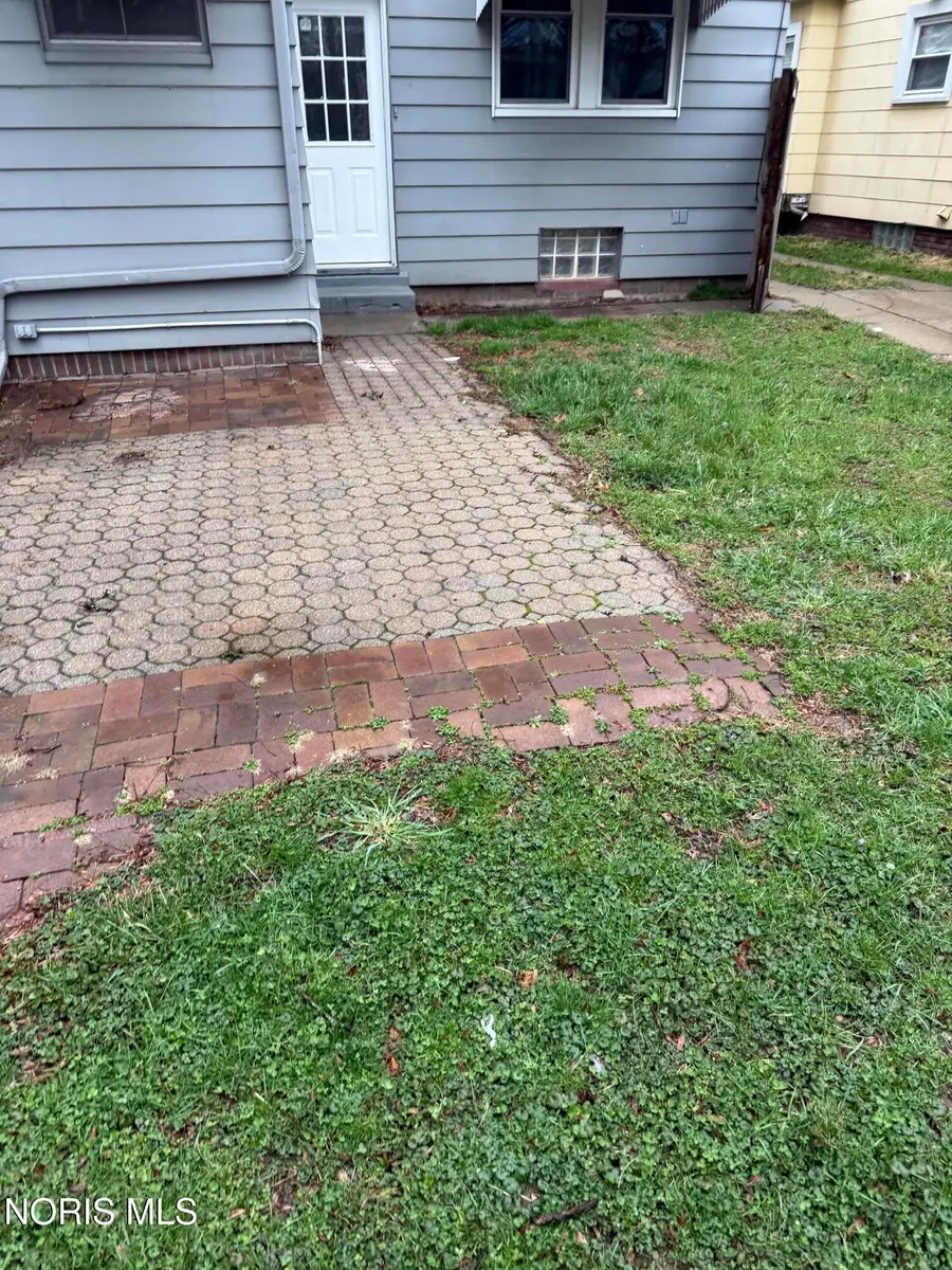 2315 Berdan Avenue, Toledo, OH 43613 - #3