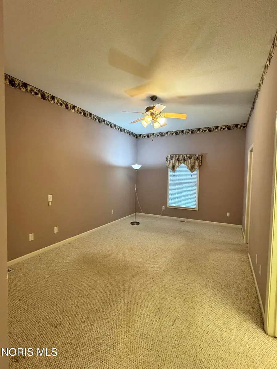 6 Bent Creek Crossing, Sylvania, OH 43560 - #3