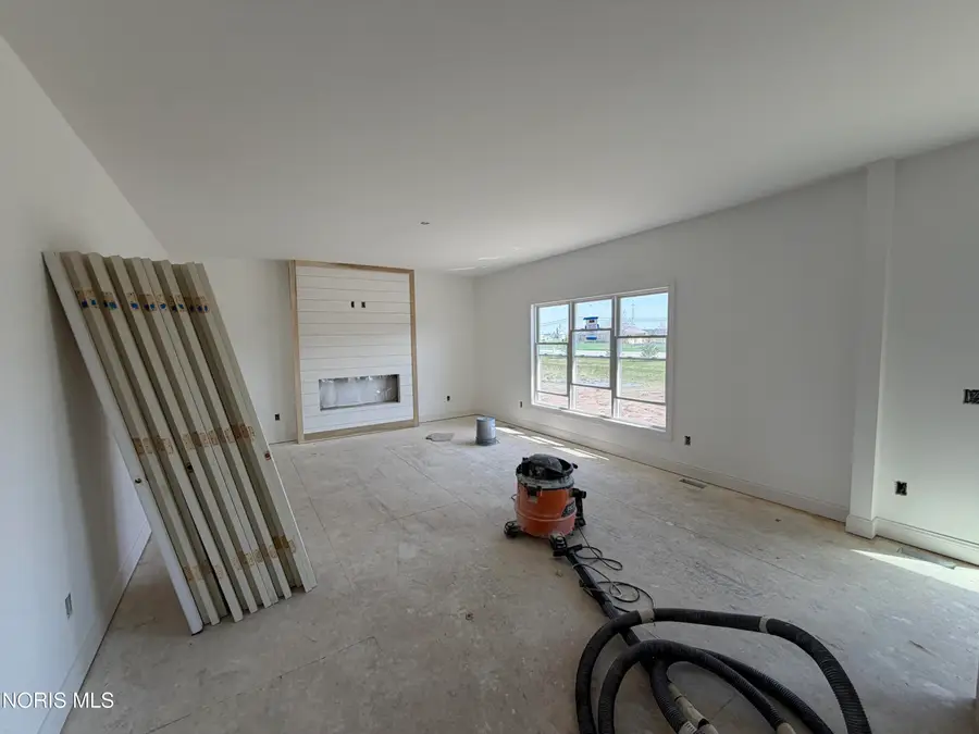 1824 Caleb Court, Waterville, OH 43566 - #2